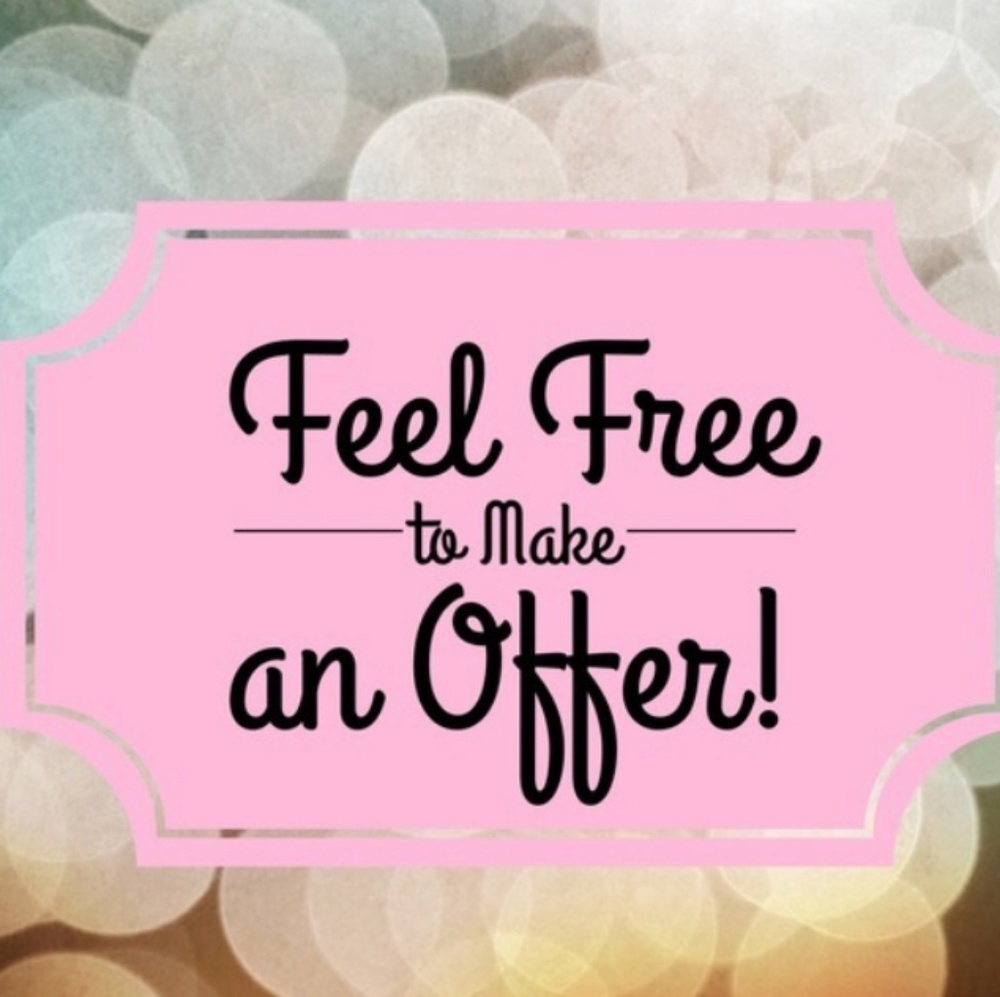 🌹MAKE ME AN OFFER!🌹